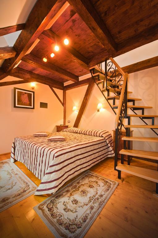 Hotel Casa Wagner Brașov Zimmer foto